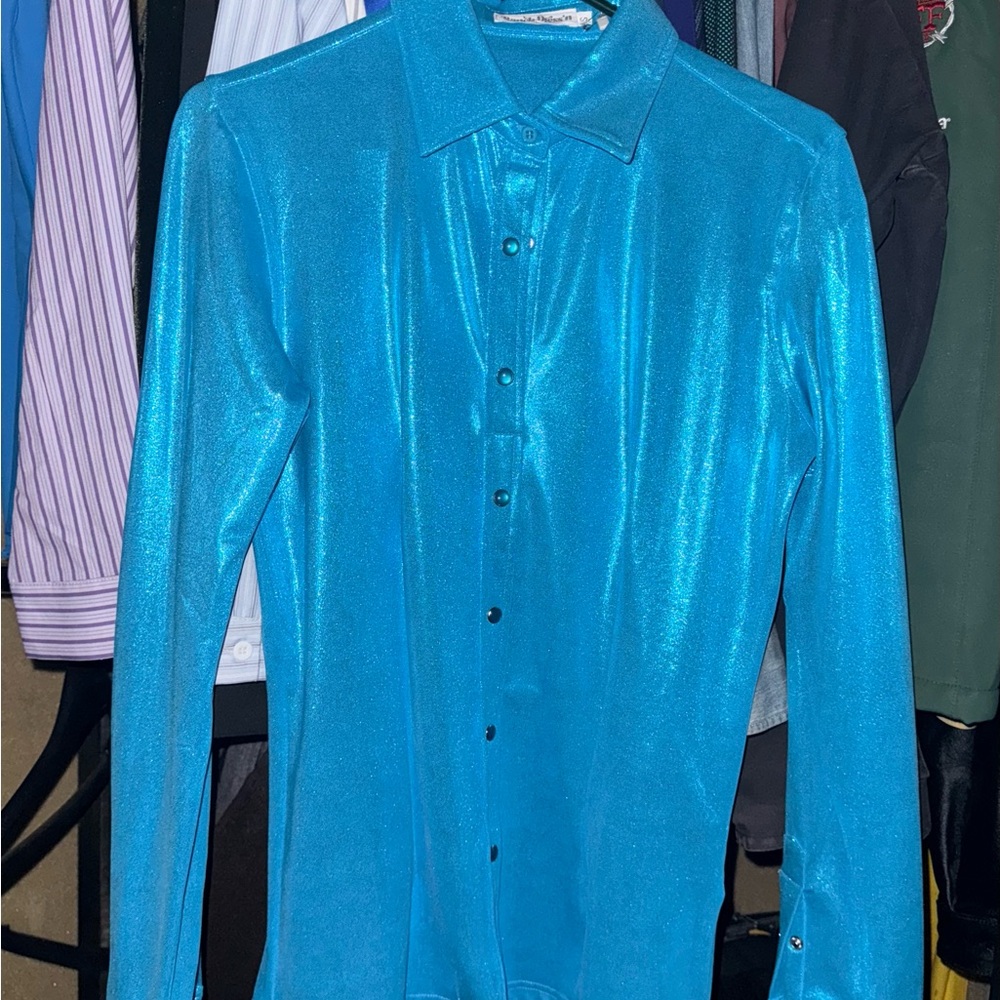 Ranch Dress’n Sparkle Performance Shirt NWT